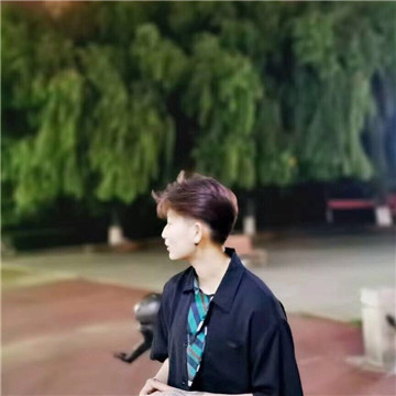 抚顺拉拉会员：慎独t0... 的头像
