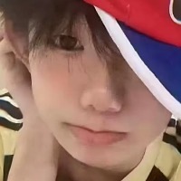 重庆Gay会员：三人行必... 的头像