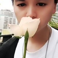 深圳Gay会员：笨笨卫卫... 的头像
