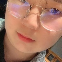值得你拥...，来自北京，23岁，目前感情状态：已婚