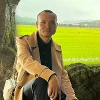 上海同志交友：还是很想... 的头像