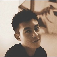 崇左同志交友：她进他心... 的头像